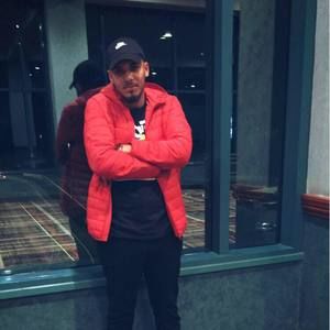 Meet your Posher, Raymond